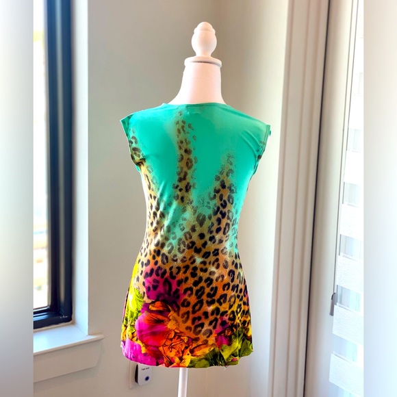 Embellished sleeveless top - Picture 3 of 6